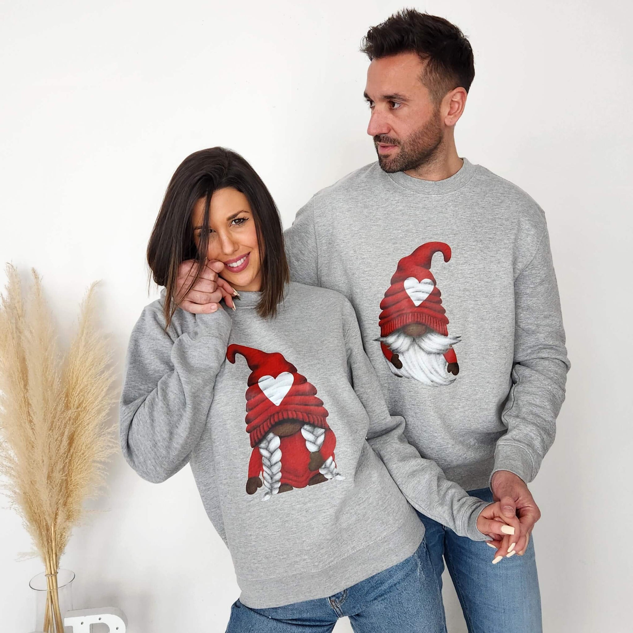 Sudadera Gnomos Enamorados. Sudaderas San Valentín