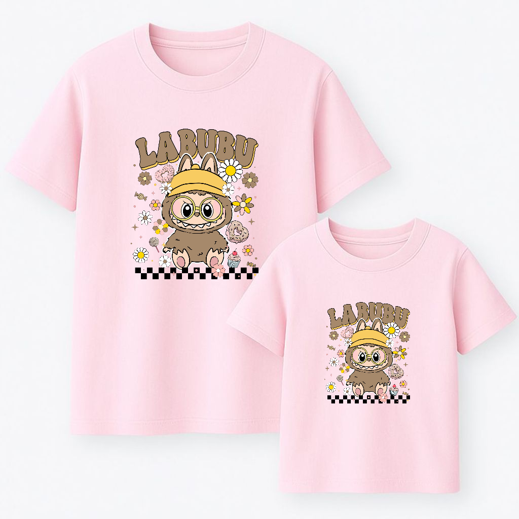 Camiseta Labubu flowers