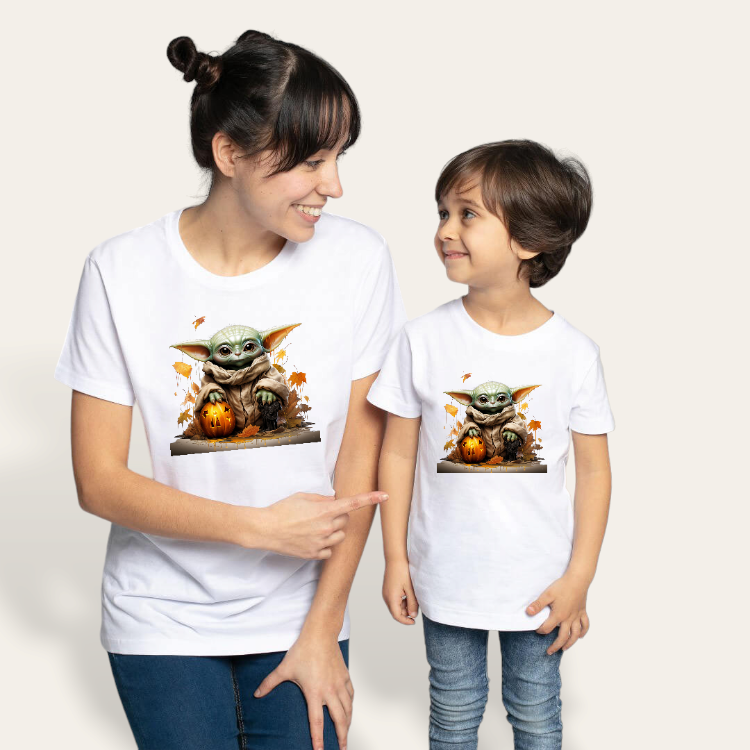 Camiseta Baby Yoda hojas