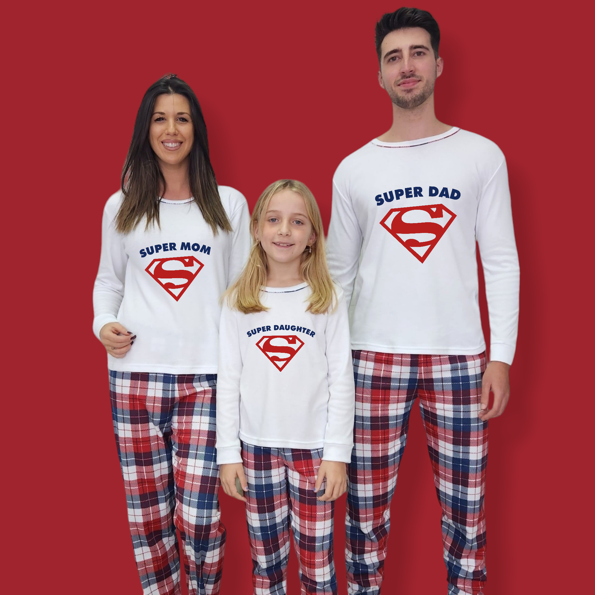 Pijama familia camiseta blanca Superdad, mom and children
