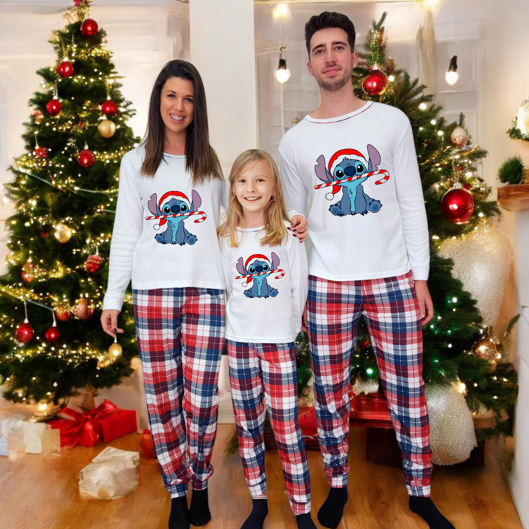 Pijama Stitch Christmas para toda la familia