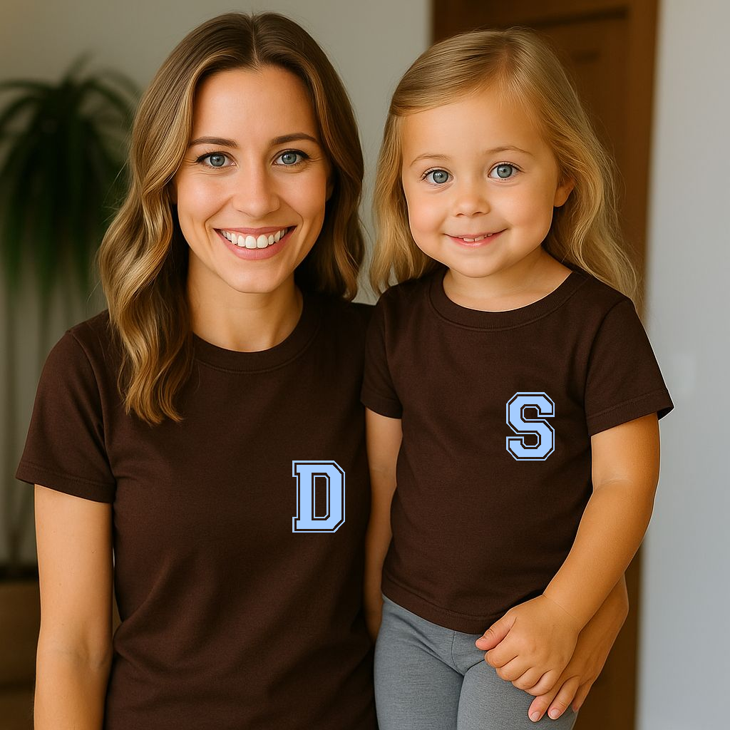 Camiseta Personalizable Inicial Mini Azul Pastel