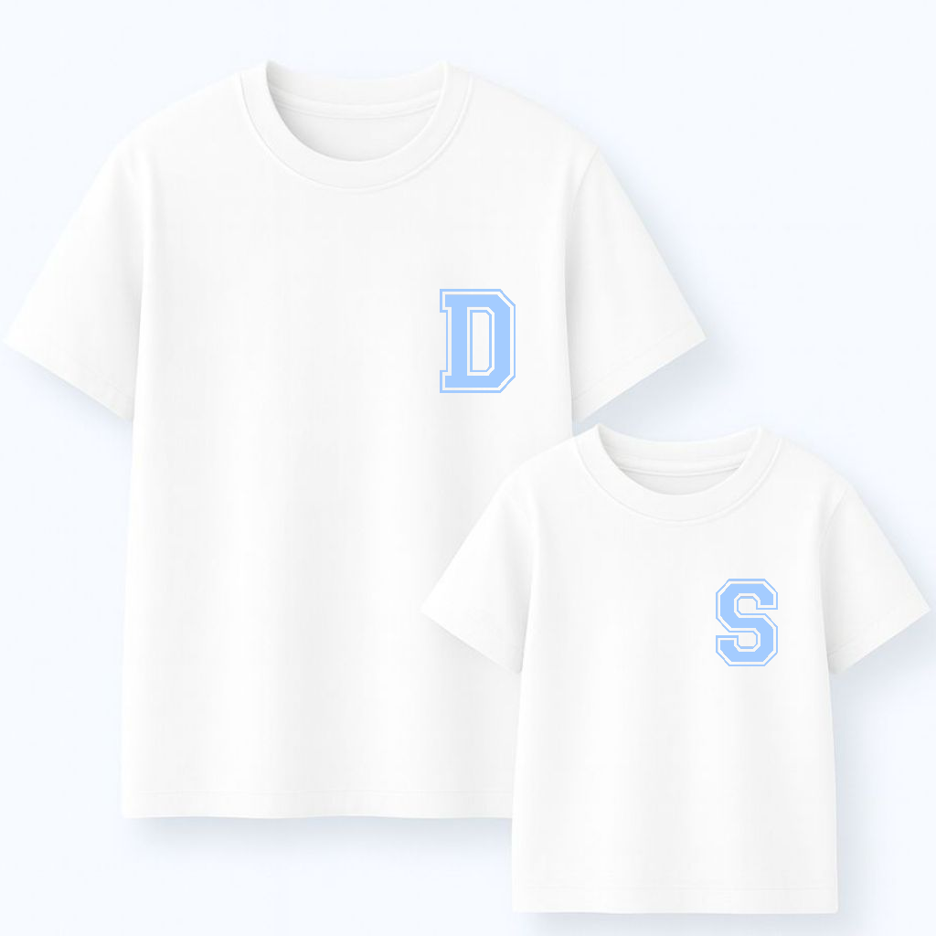 Camiseta Personalizable Inicial Mini Azul Pastel