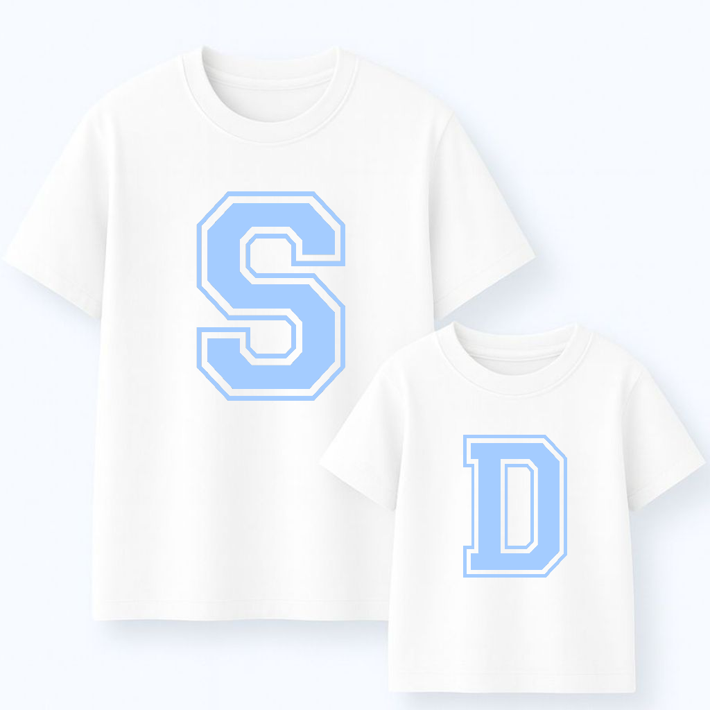 Camiseta Personalizable Inicial Azul Pastel