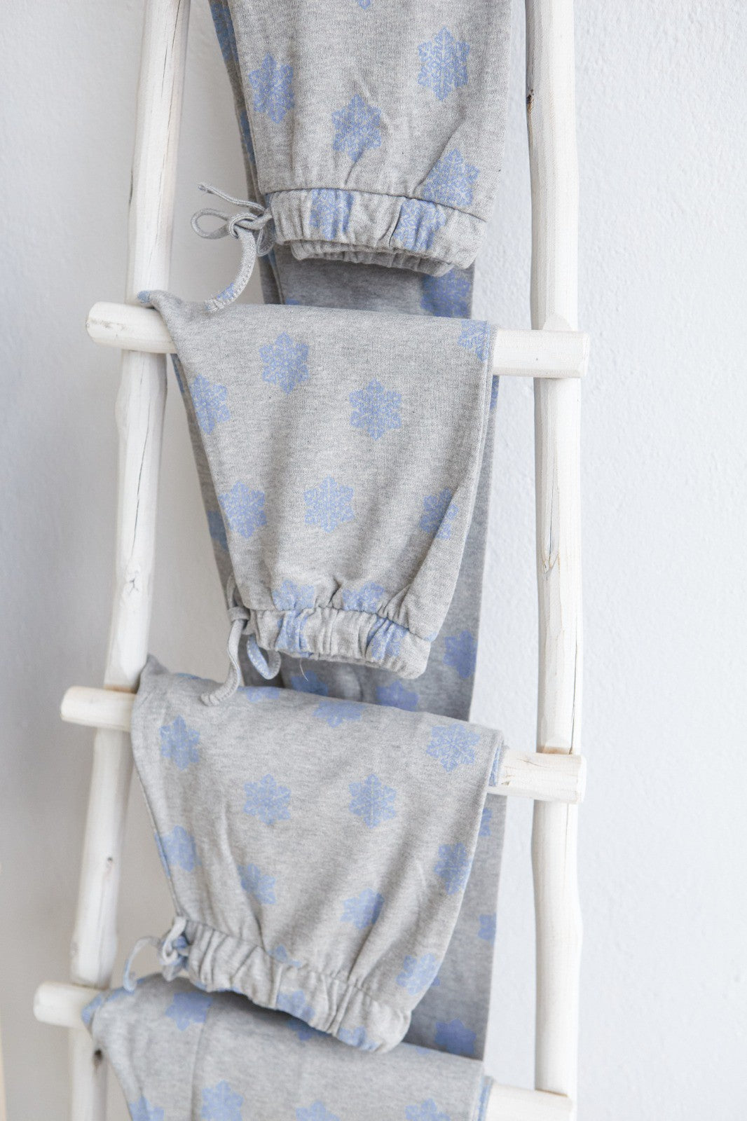 Pyjama de flocon de neige gris