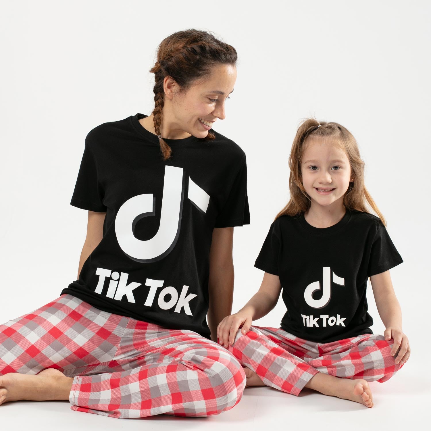 Tik tok pajamas black t -shirt and red pants
