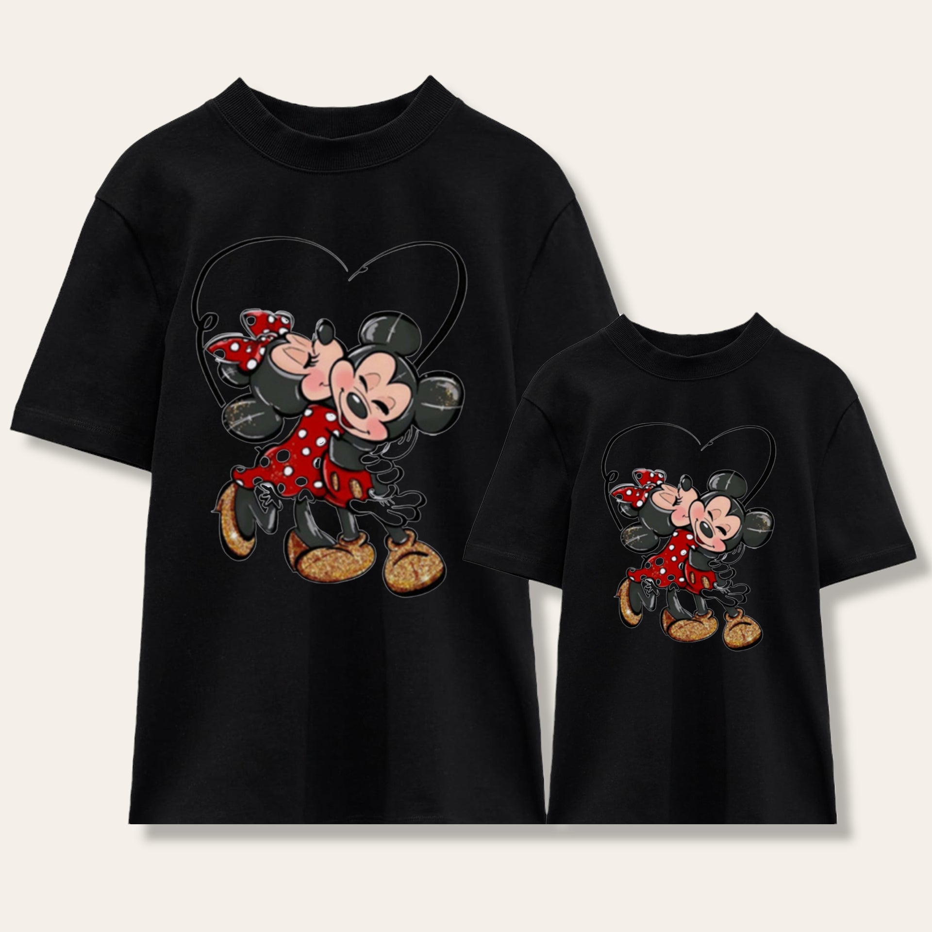 Mickey & Minnie Hug T -shirt