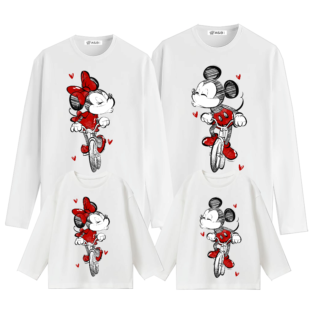 Mickey & Minnie Loving Kiss manga longa T -Shirt