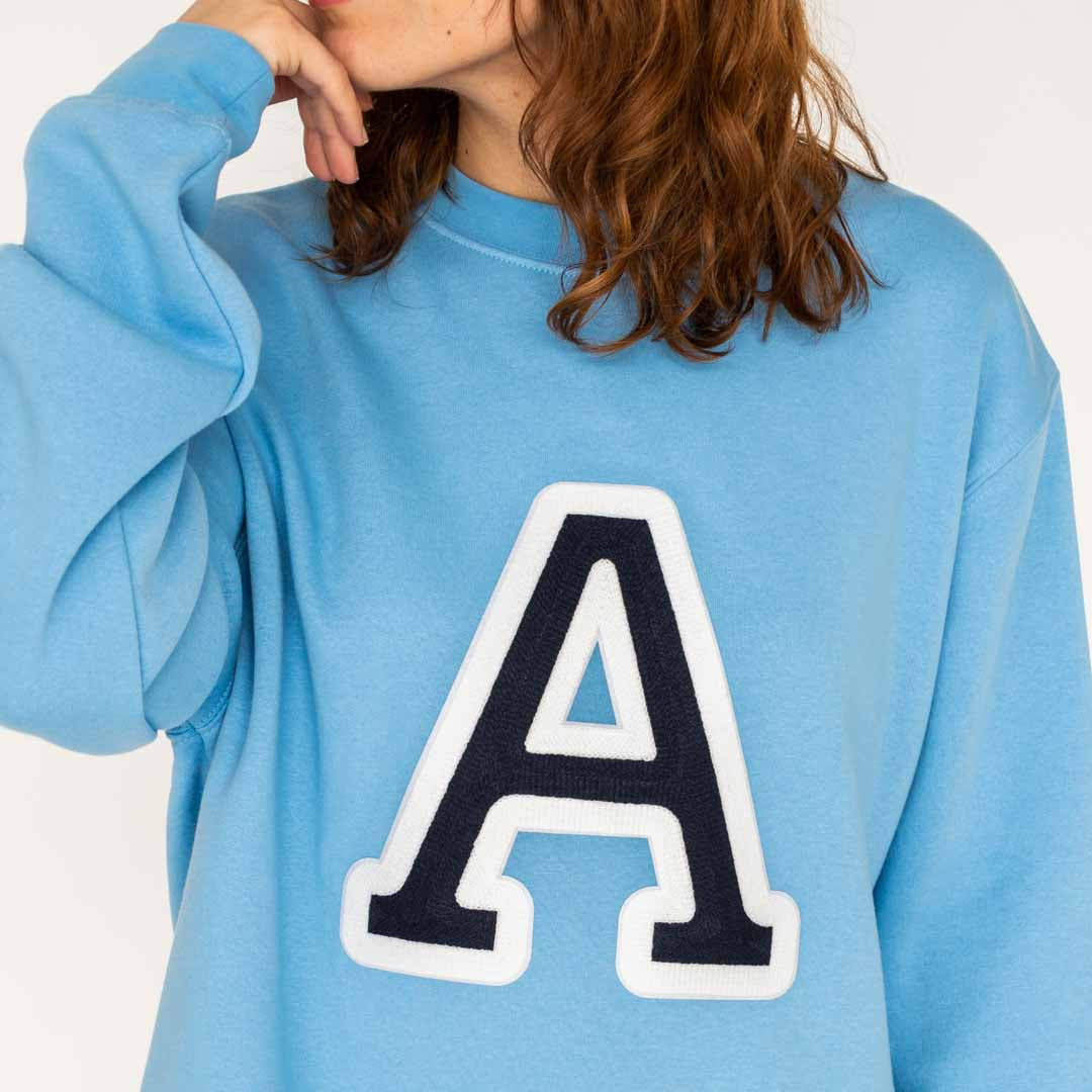 Celeste anfängliches Sweatshirt