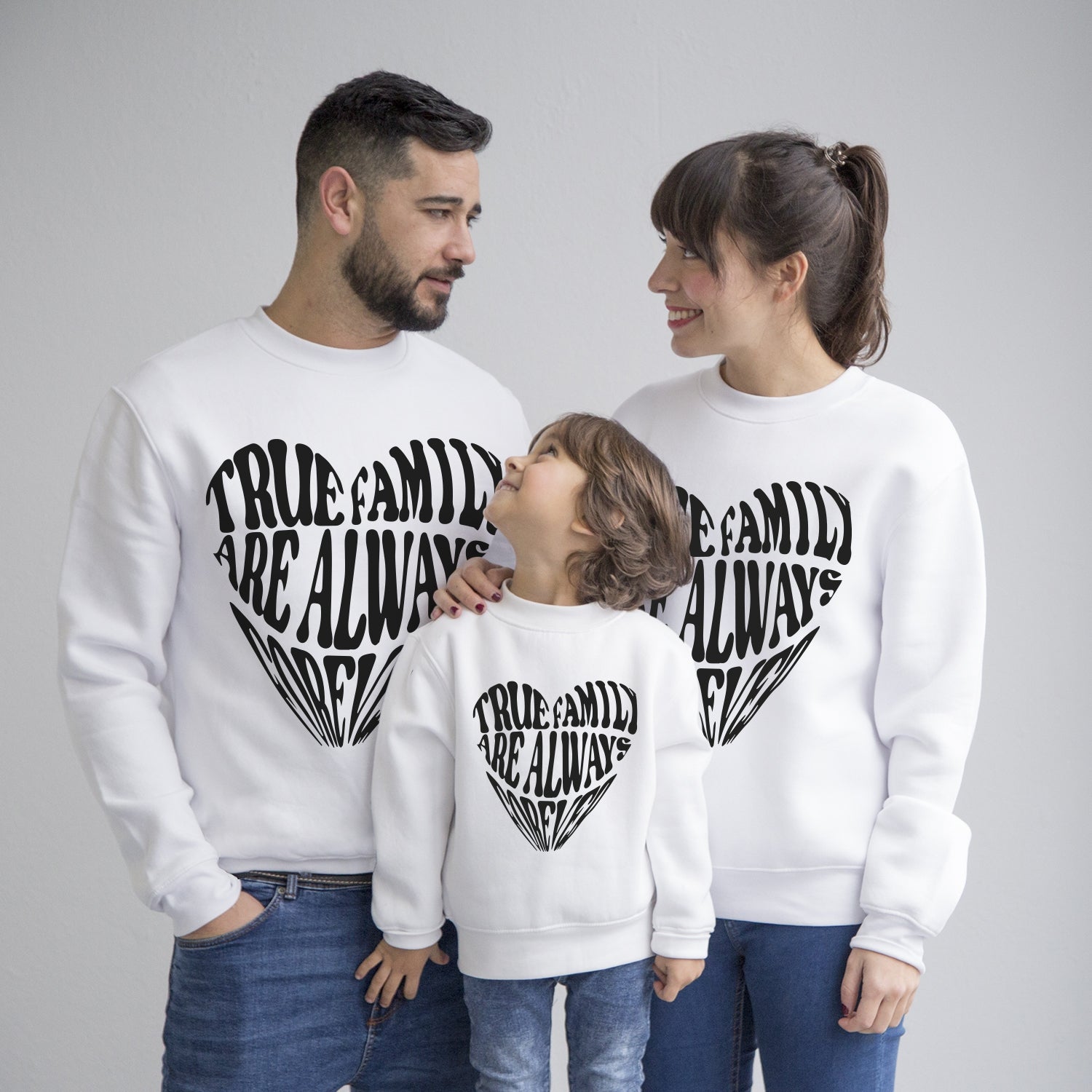 Wahres Familien -Sweatshirt